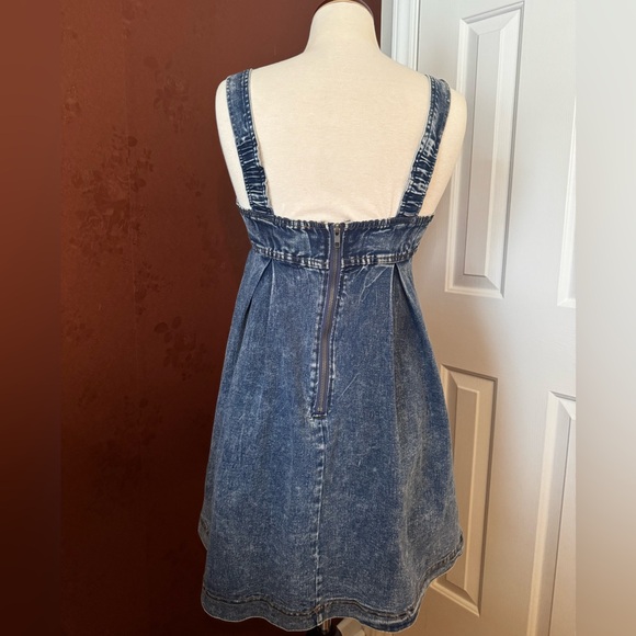 NWT Blue Denim Dress - Picture 3 of 4
